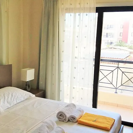 Appartement 101 Mandritis Court