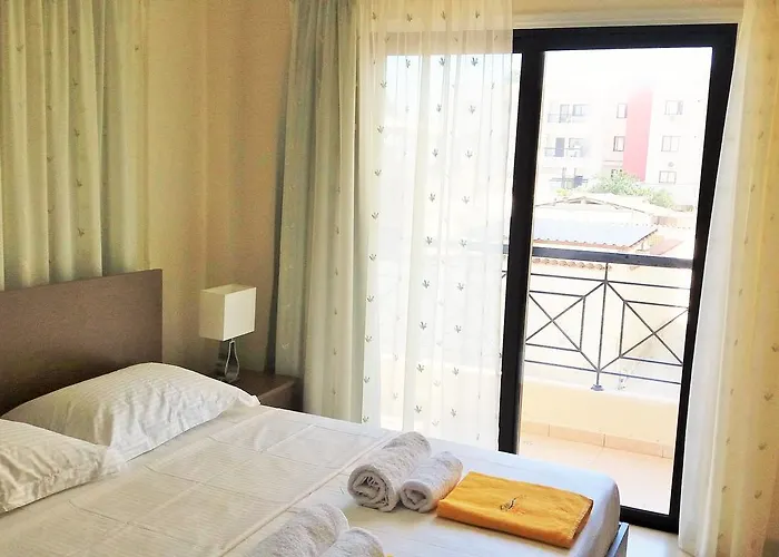 アパート 101 Mandritis Court