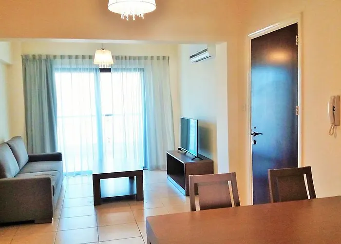 101 Mandritis Court Lägenhet Larnaca